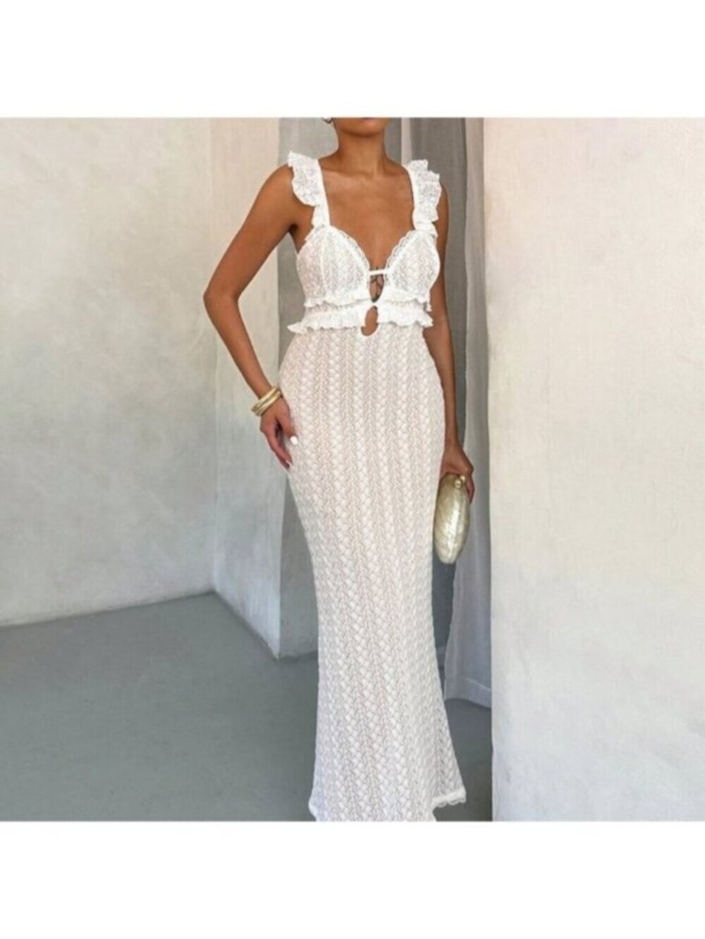 White Elegant Women's Sexy Off-Shoulder Crochet Dress - Picture 4 of 5